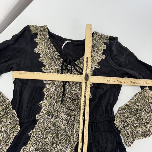 Free People Blouse Womens Medium Black Beige‎ Boho Tapestry Peasant Tunic Top - Picture 8 of 9